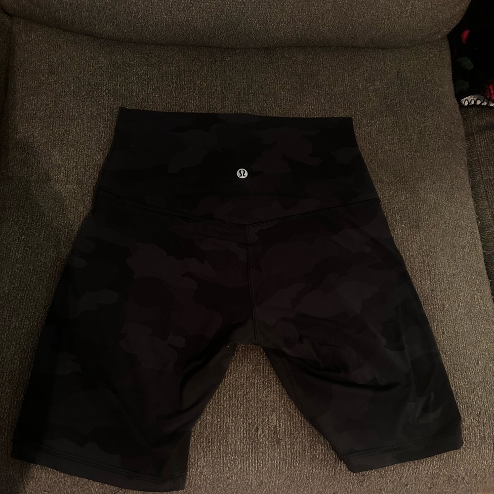 Lululemon biker shorts